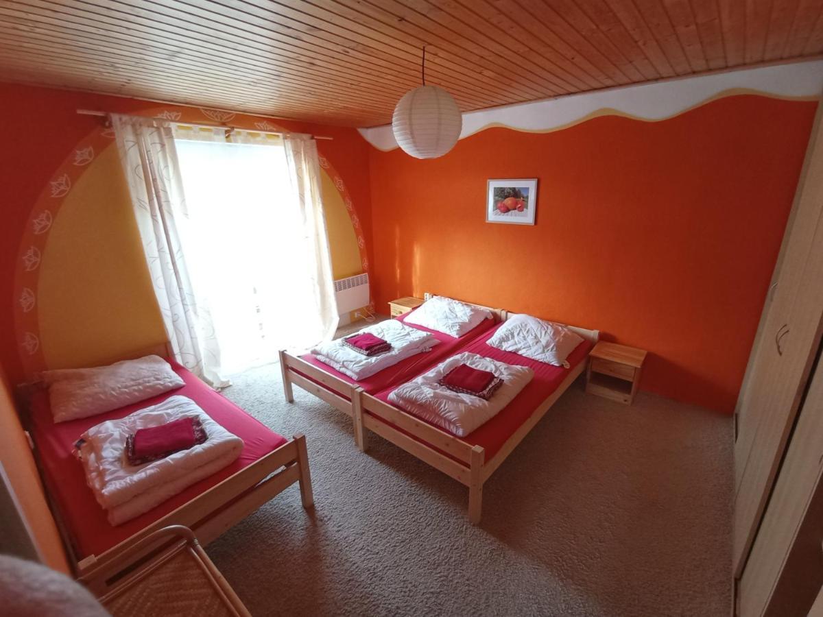 Bydlinska Zahradka Tesikov Villa Šternberk Exterior foto